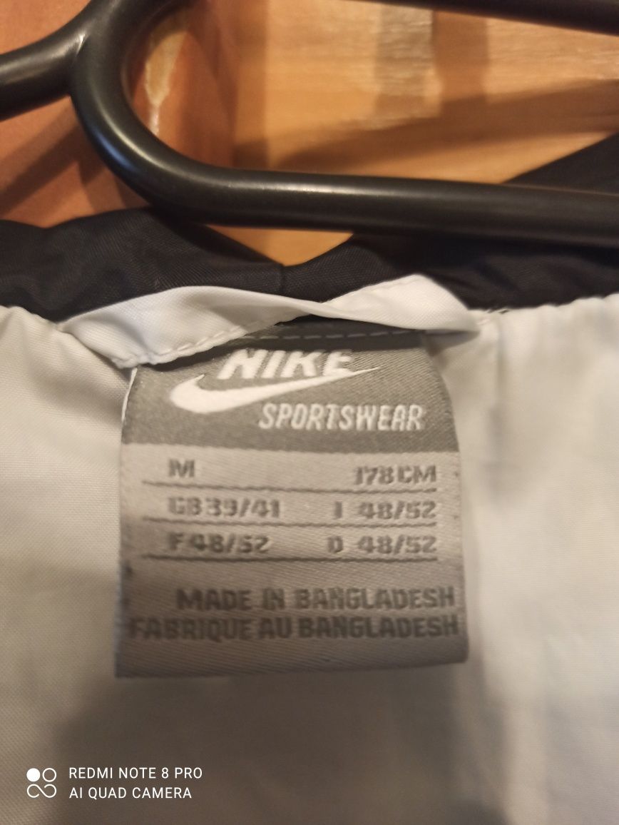 Kurtka wiatrówka nike sportswear roz. M