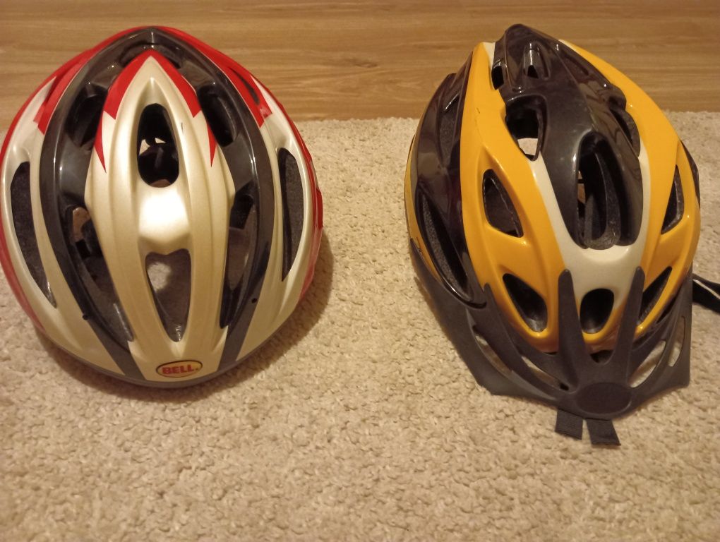 Dois capacetes de bicicleta, etc Adulto	Usados -  Em muito bom estado*