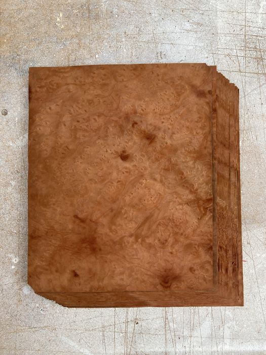 2 modelos folha madeira