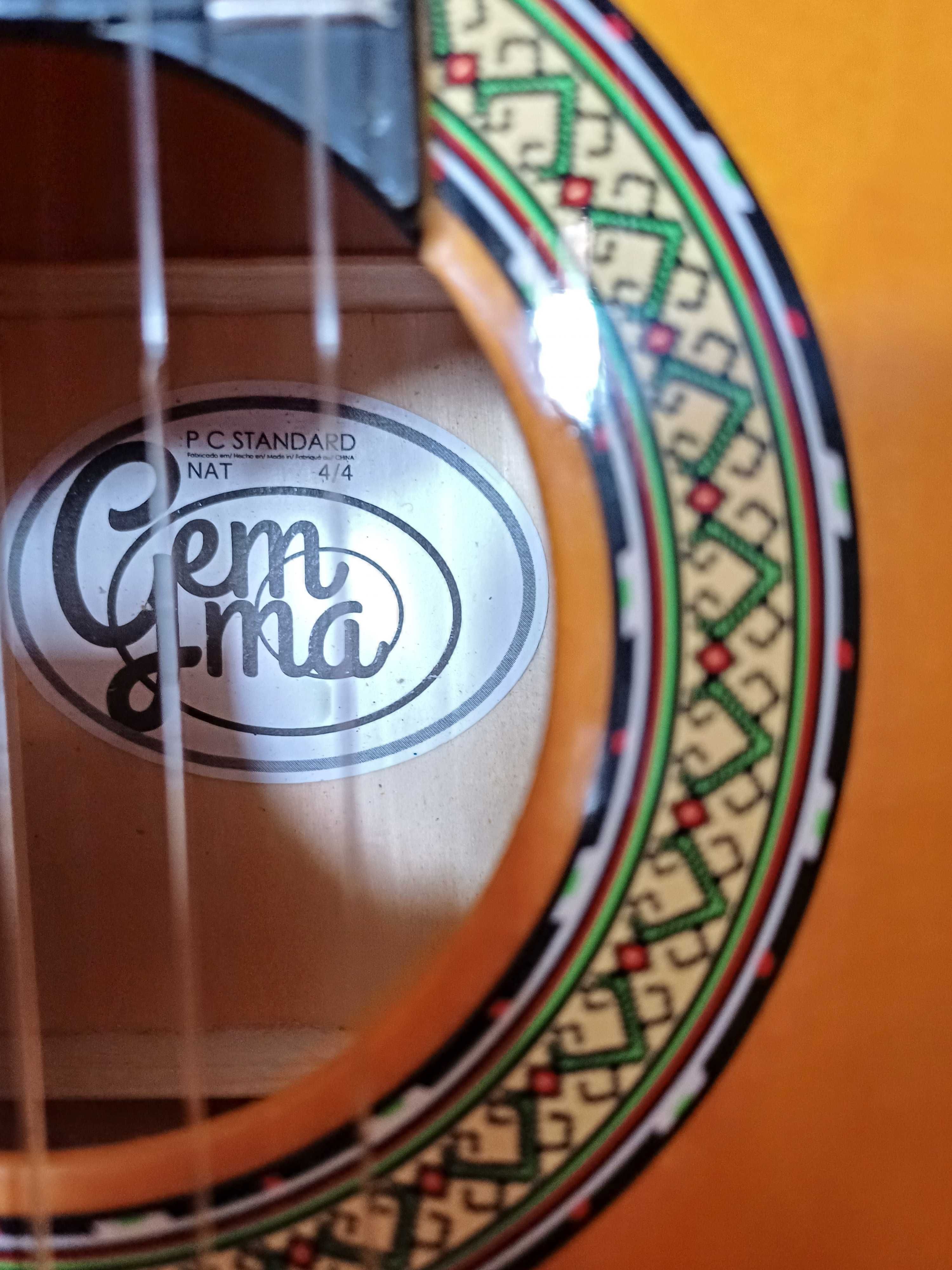 ACHADO: Guitarra acústica Gemma Standart 4/4 + Case rigido Tobago