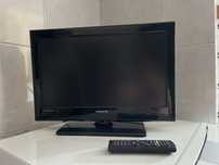 Televisao de 47cm x 30cm