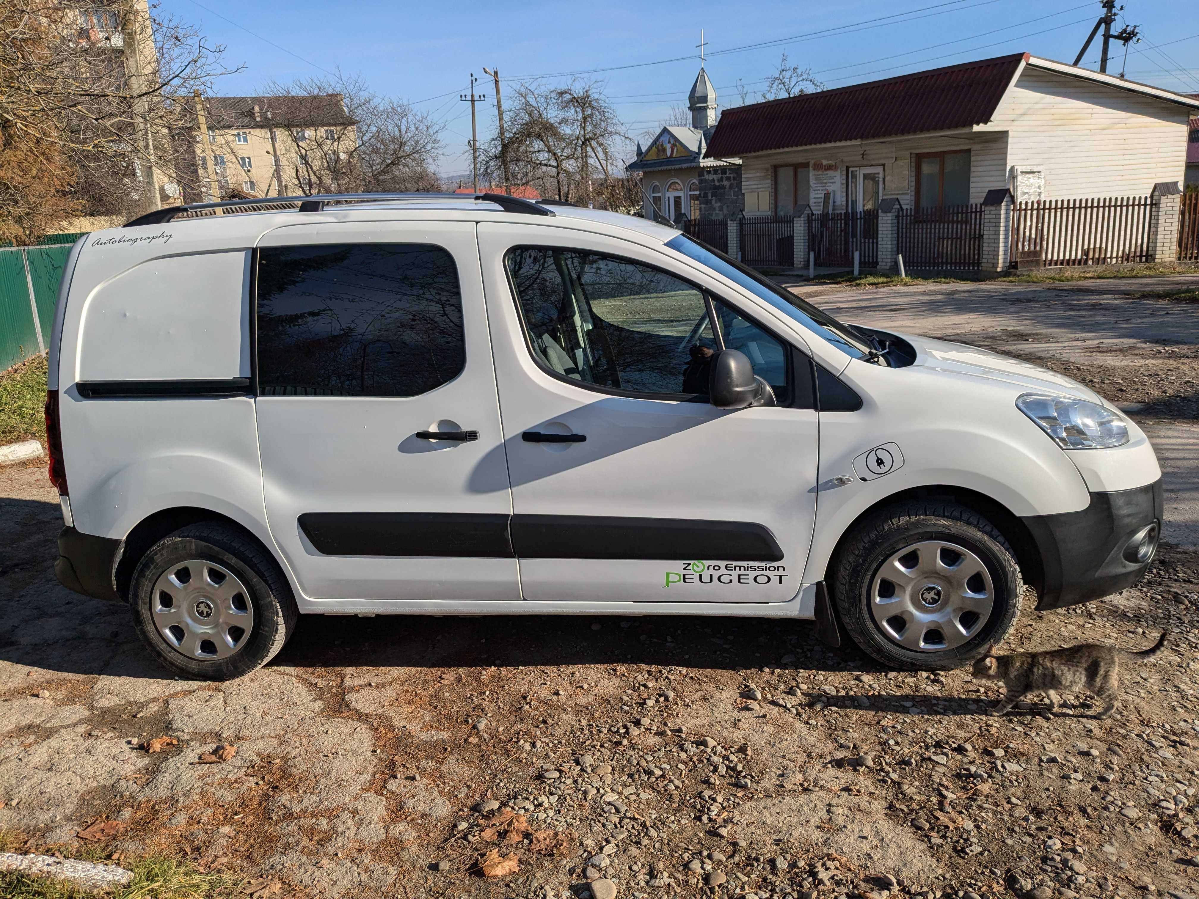 Peugeot Partner електро 2013
