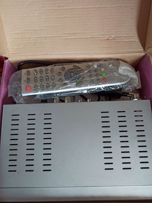 Продам цифровой ресивер с автопоиском