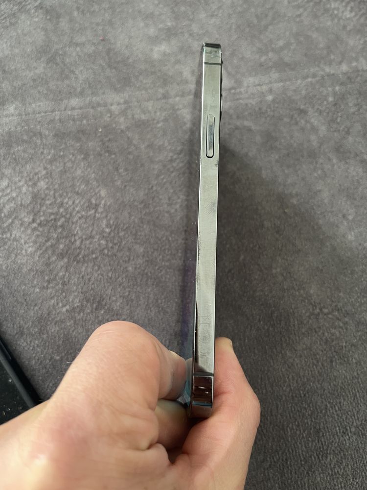 iPhone 12 Pro Graphite 128gb.