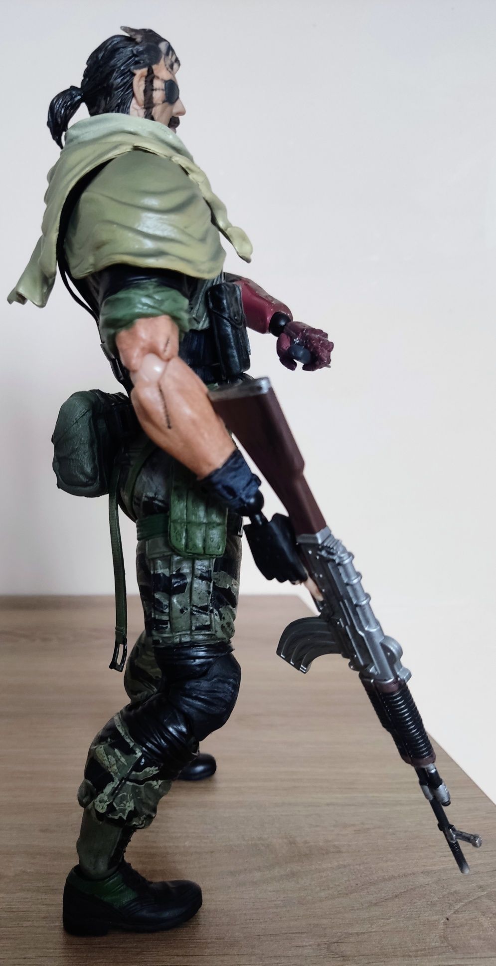 Metal Gear Solid Snake jak Play Arts Kai figurka PS4 PS3 Xbox One PC.