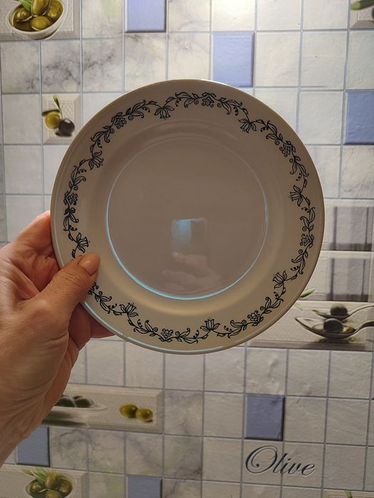 Продам тарелки Буди. 60, 70 годов. Для коллекции.