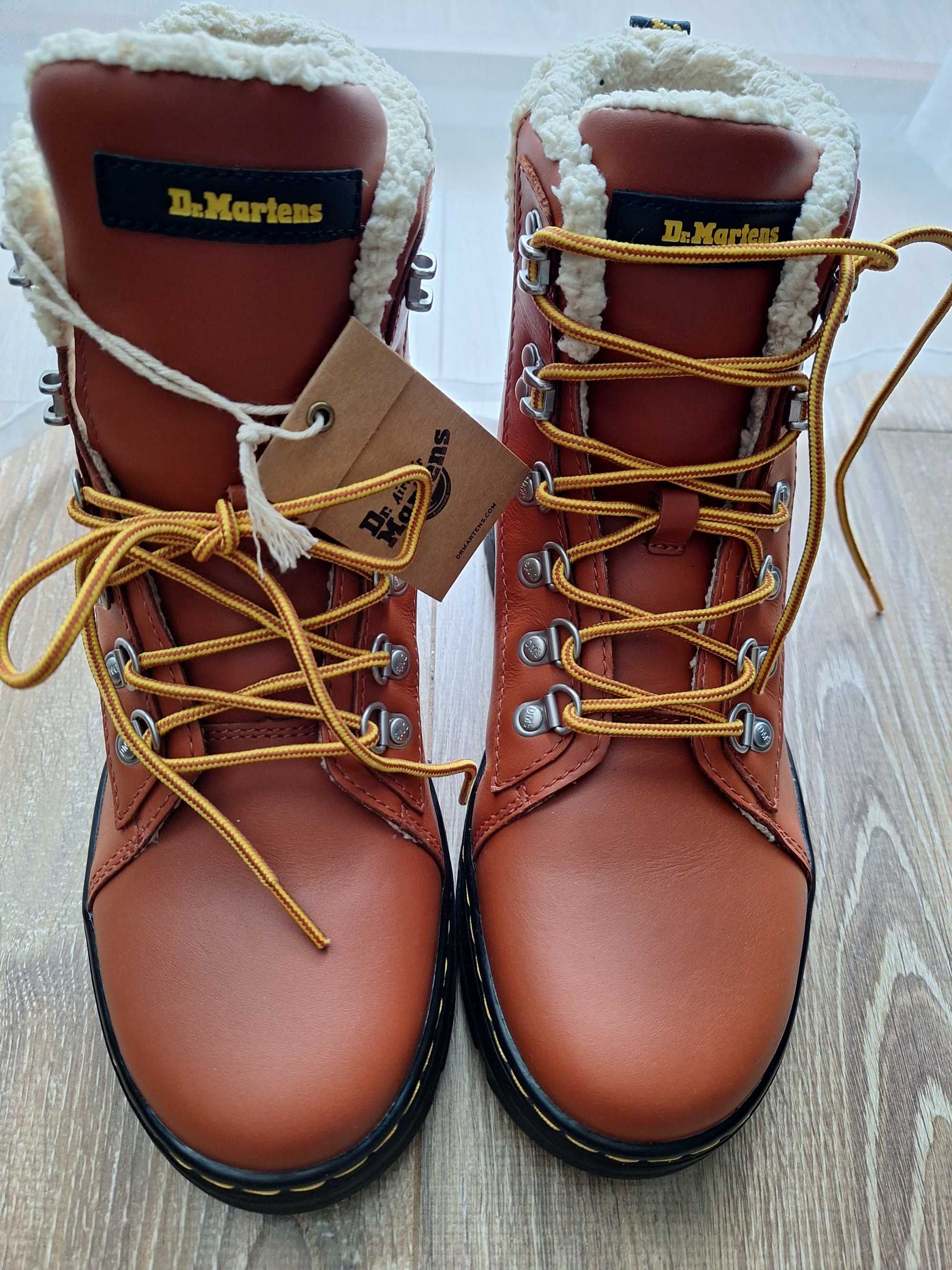 Dr Martens botki na platformie