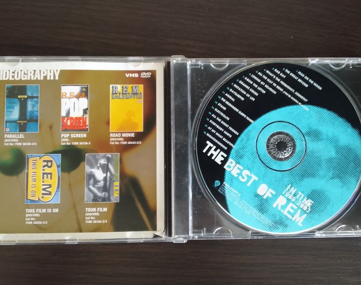 CD диски:Madonna/ гр.R.E.M.
