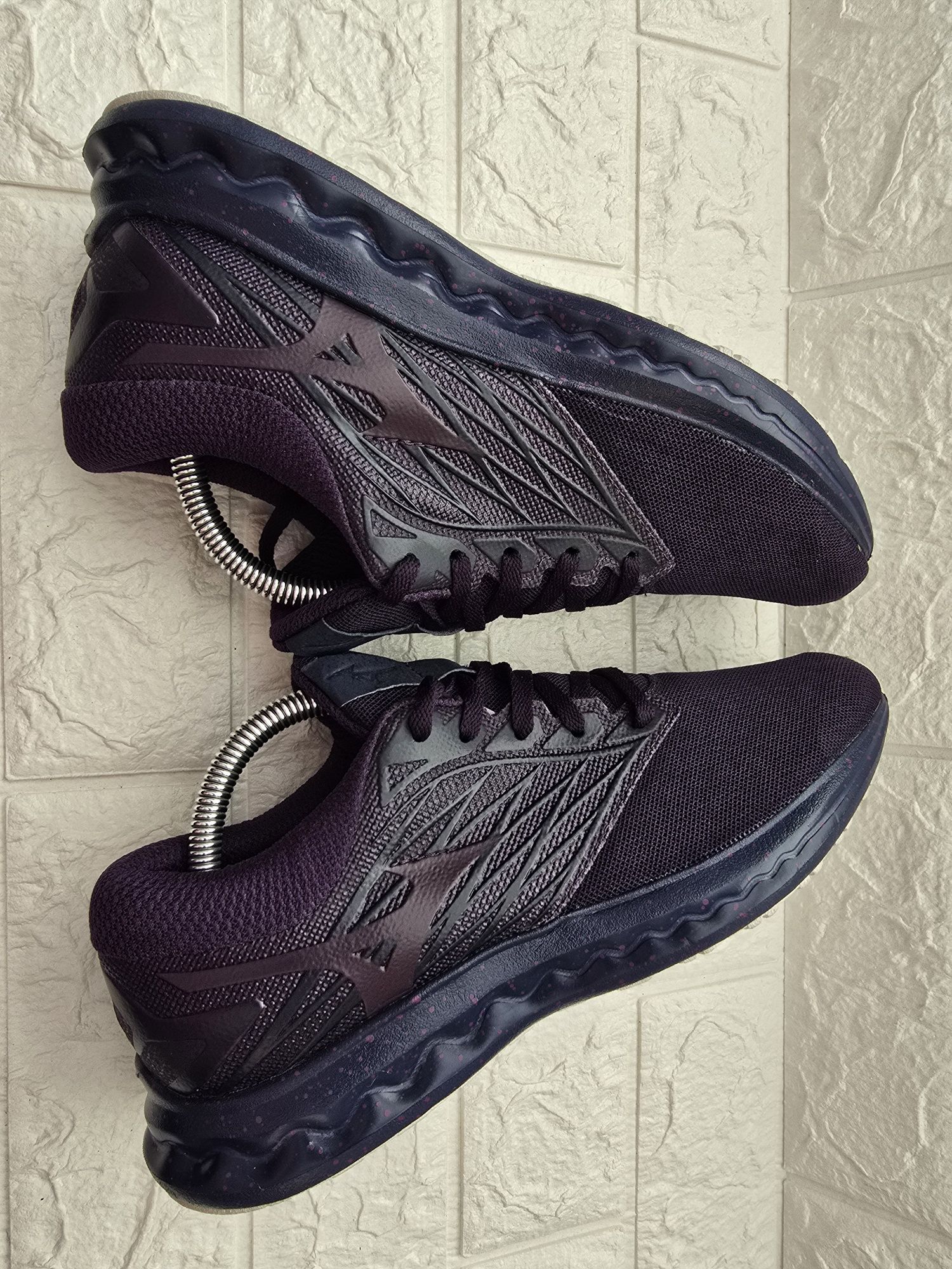 Mizuno Wave Polaris r.40.5