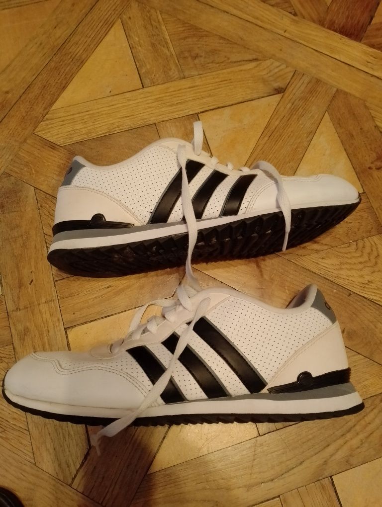 Buty męskie sportowe adidas.Polecam