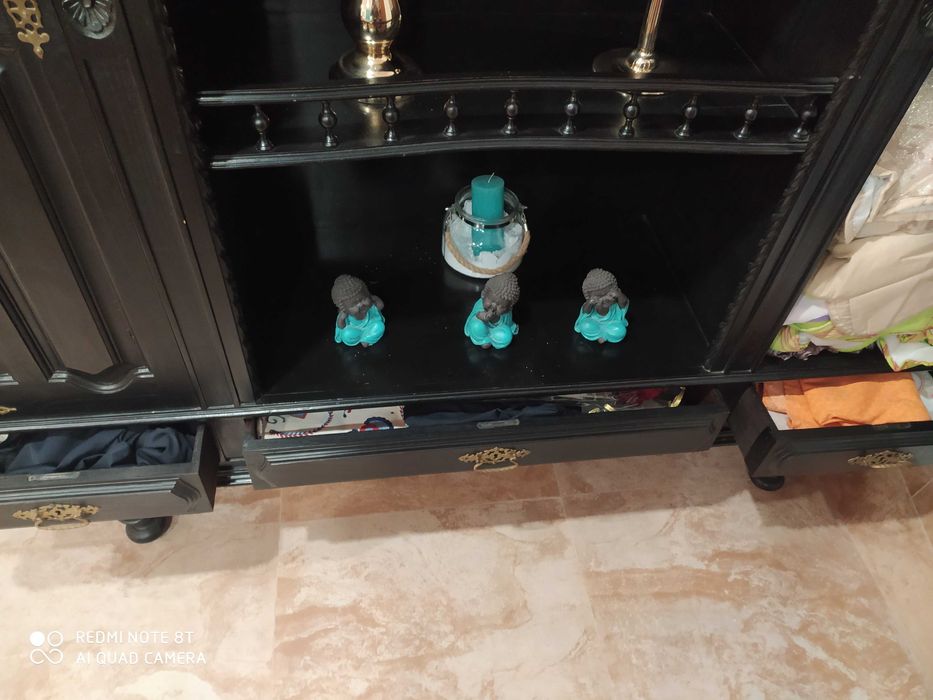 Vendo mobília de sala de jantar em cerejeira preta