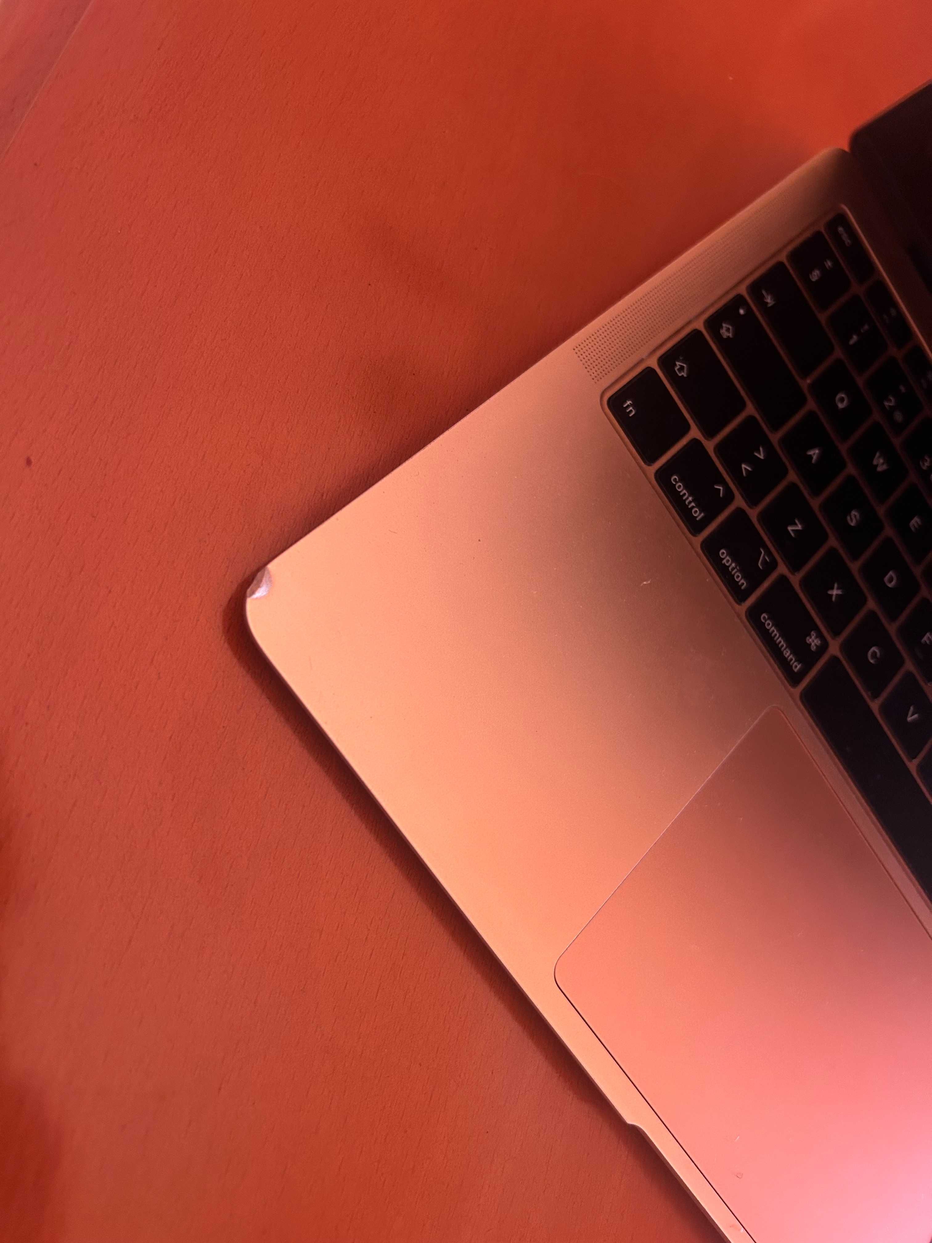 Macbook Air 13.3" (2019)