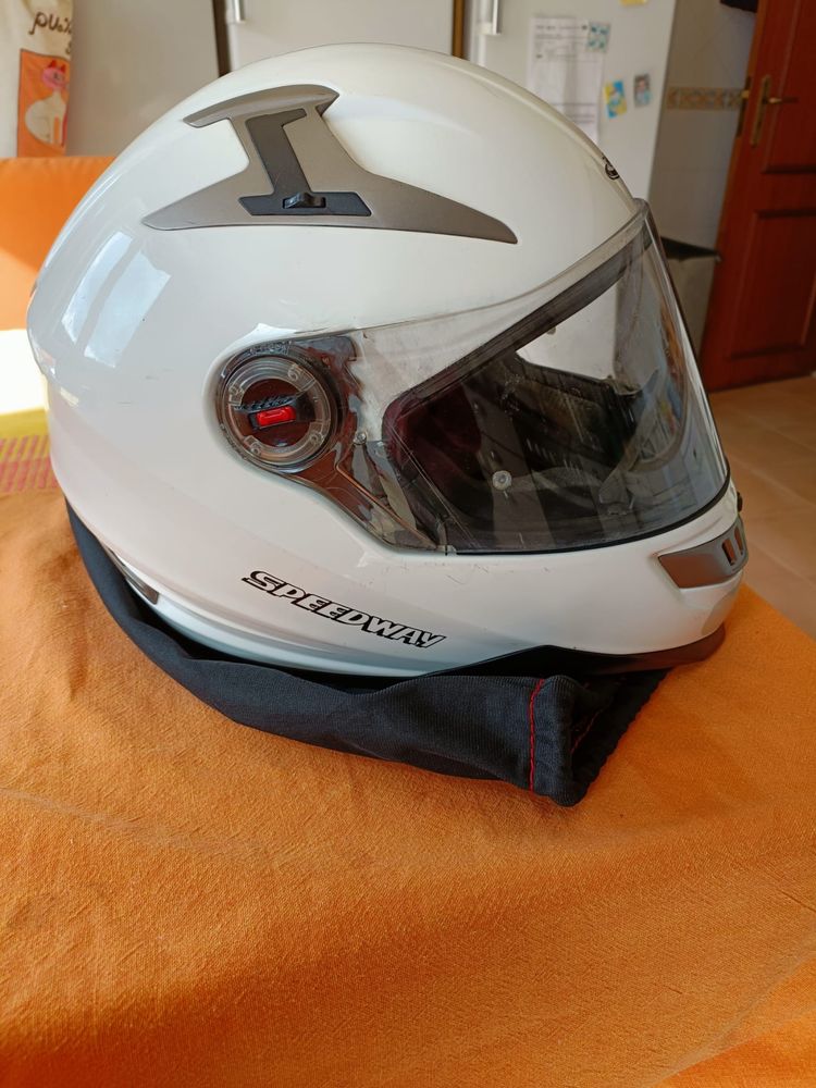 Capacete moto integral