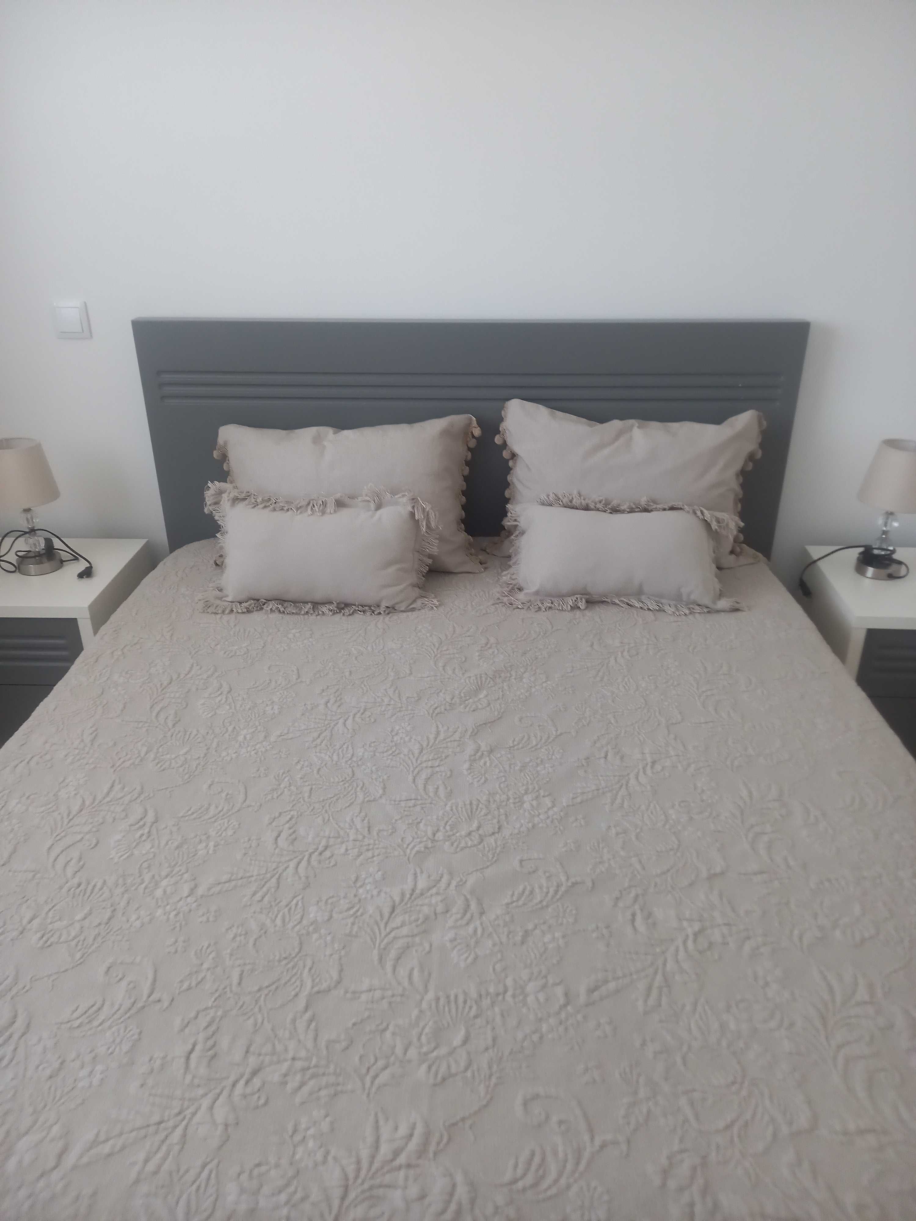 Mobilia de Quarto Jom