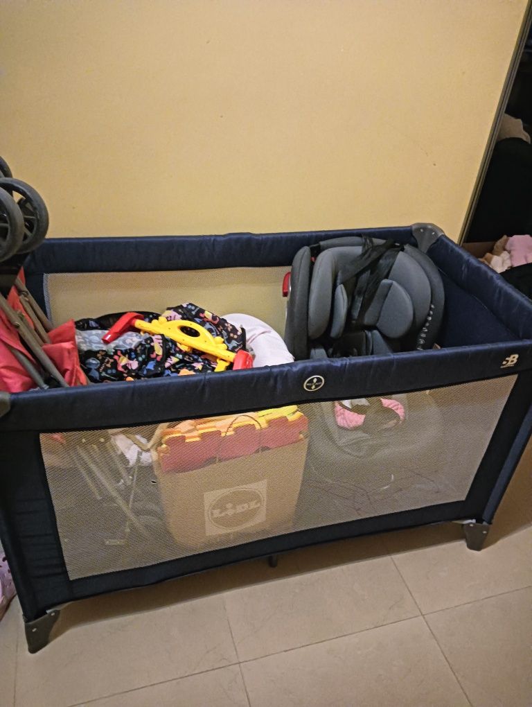 Parque bebe/cama viagem