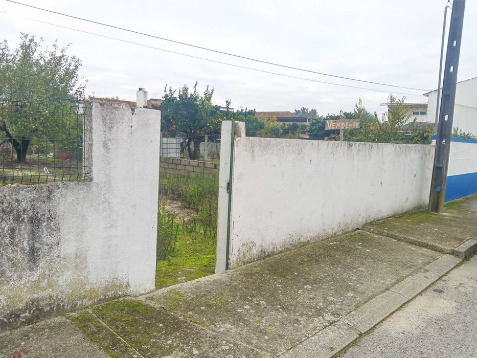 Lote de terreno para construção