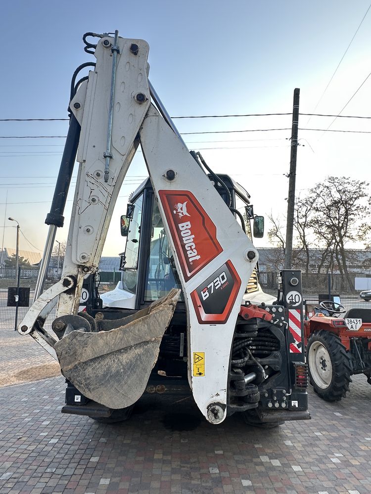 Ескаватор-навантажувач BOBCAT B730R
