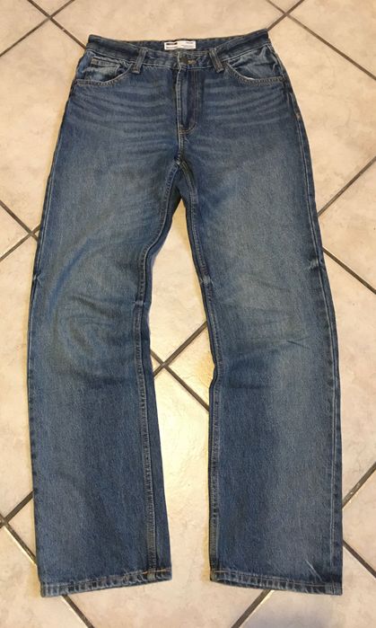 Spodnie denim Bershka Straight roz 34