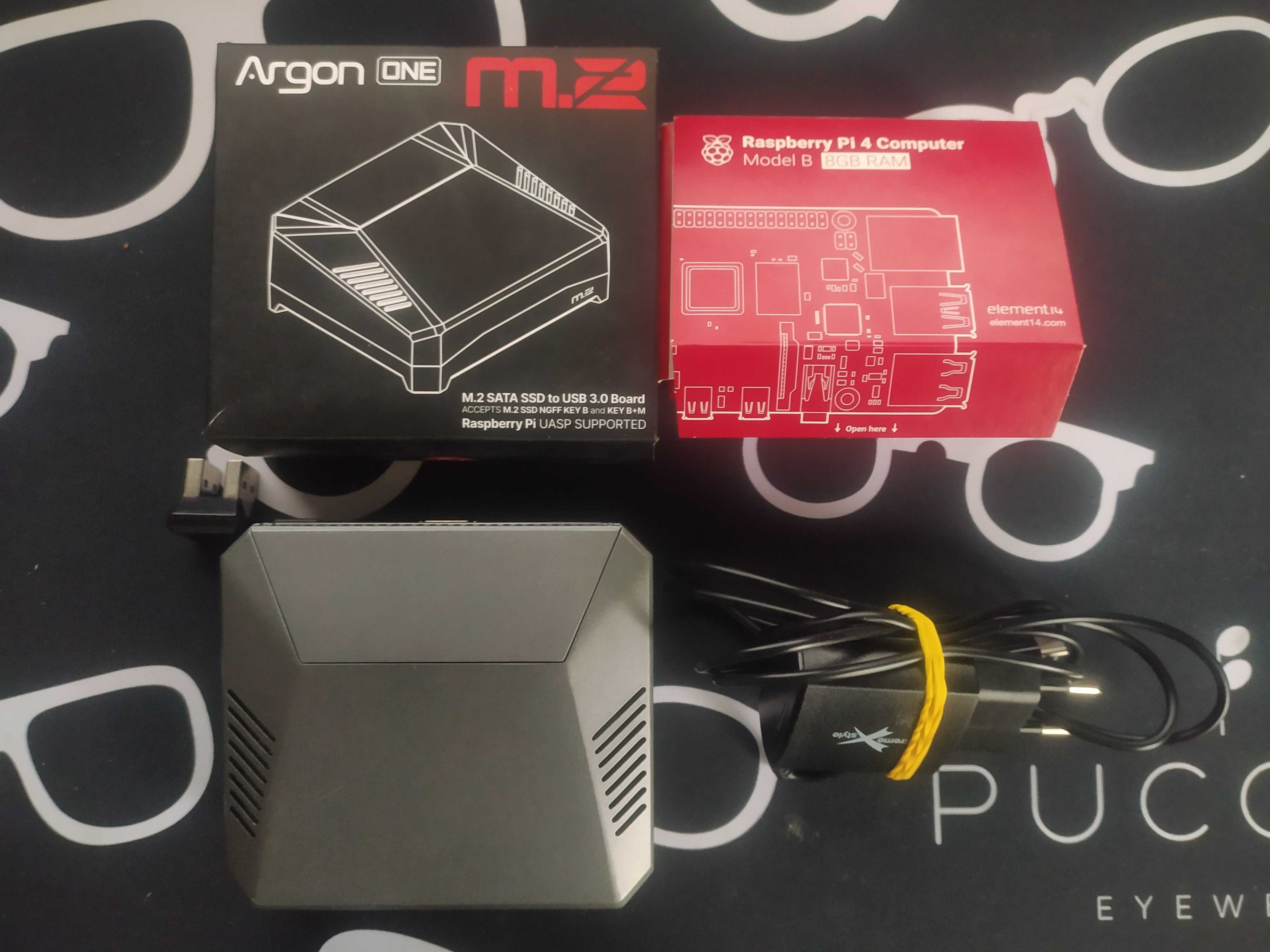 Raspberry Pi 4B 8GB RAM, Argon ONE z SSD 128GB