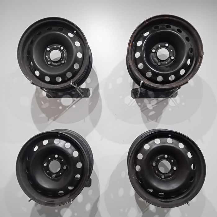 Felgi 14 4x108 Citroen C3 C2, Berlingo, Peugeot 205 206 (F510530-34)