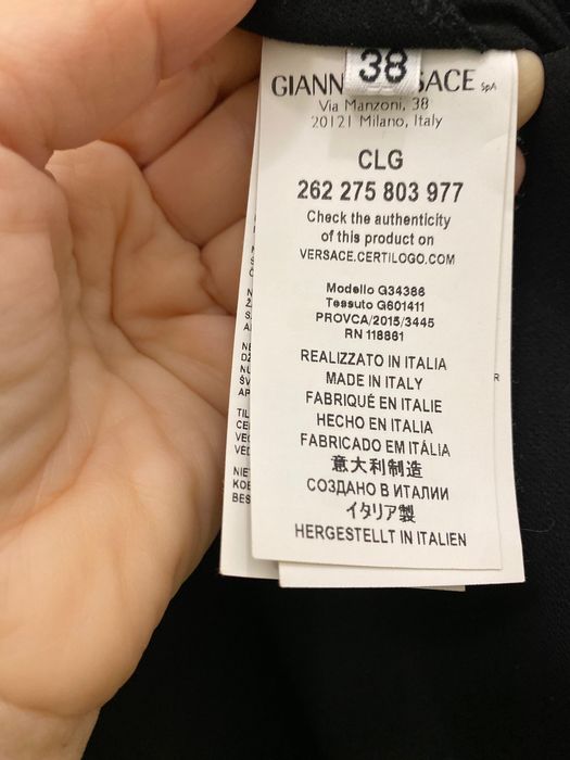 Элегантное платье . VERSACE. Новое .
