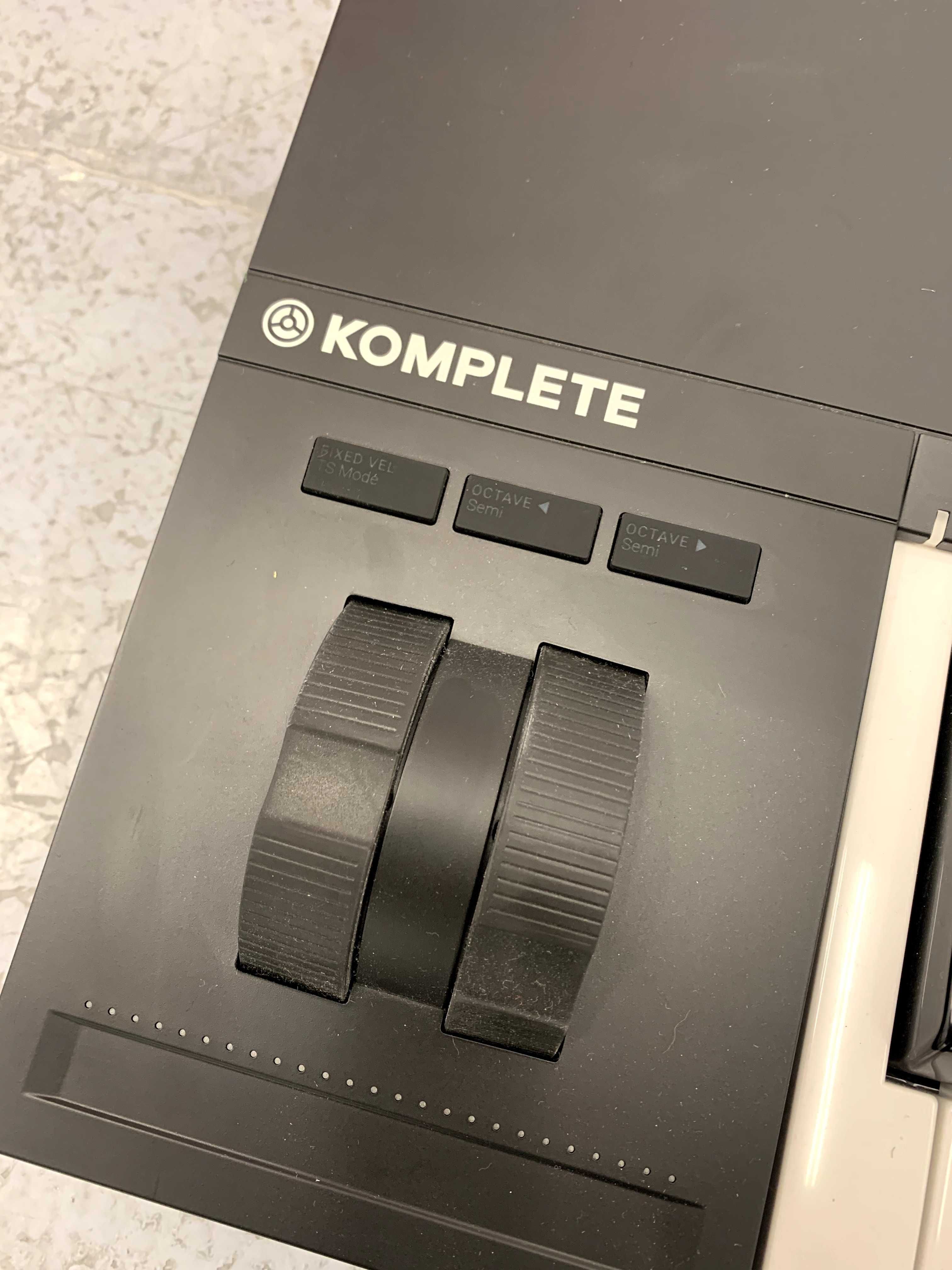 Native Instruments Komplete Kontrol S49