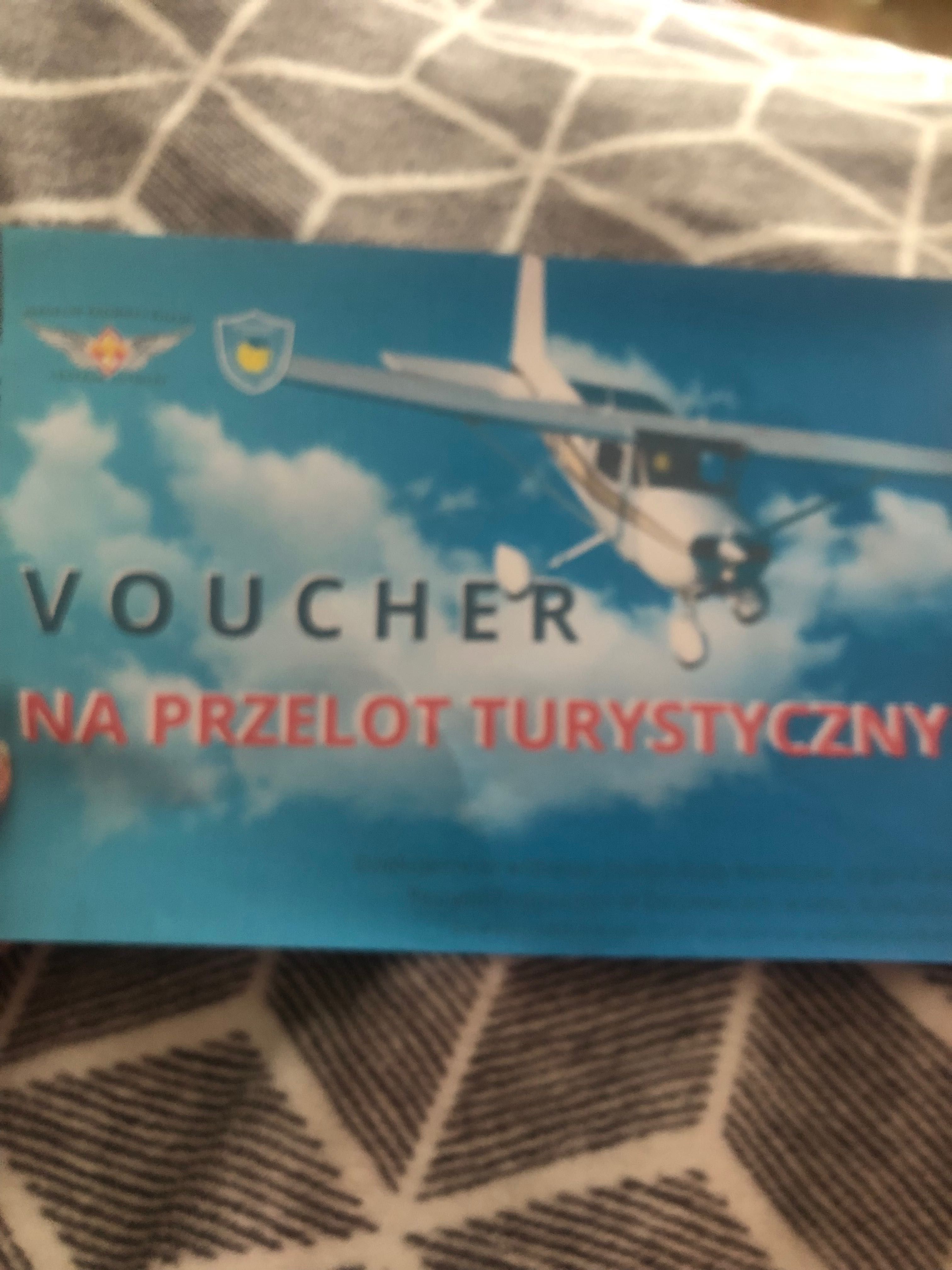 Pomysł na prezent lot samolotem Aeroklub gotowy voucher taniej 2025