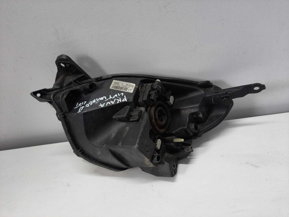 Renault Twingo 2 II LIFT 12-14 lampa reflektor prawy przód oryginał eu