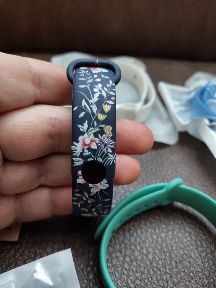 Браслет на xiaomi band 3 4