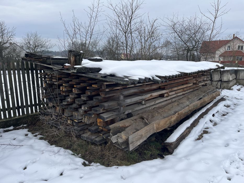 Крокви,балки (сухе дерево)