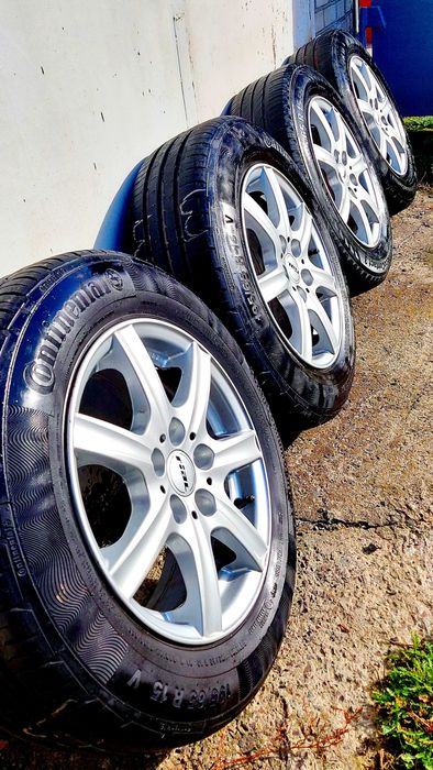 Продам комплект літніх коліс Continental на титанових дисках "RIAL"