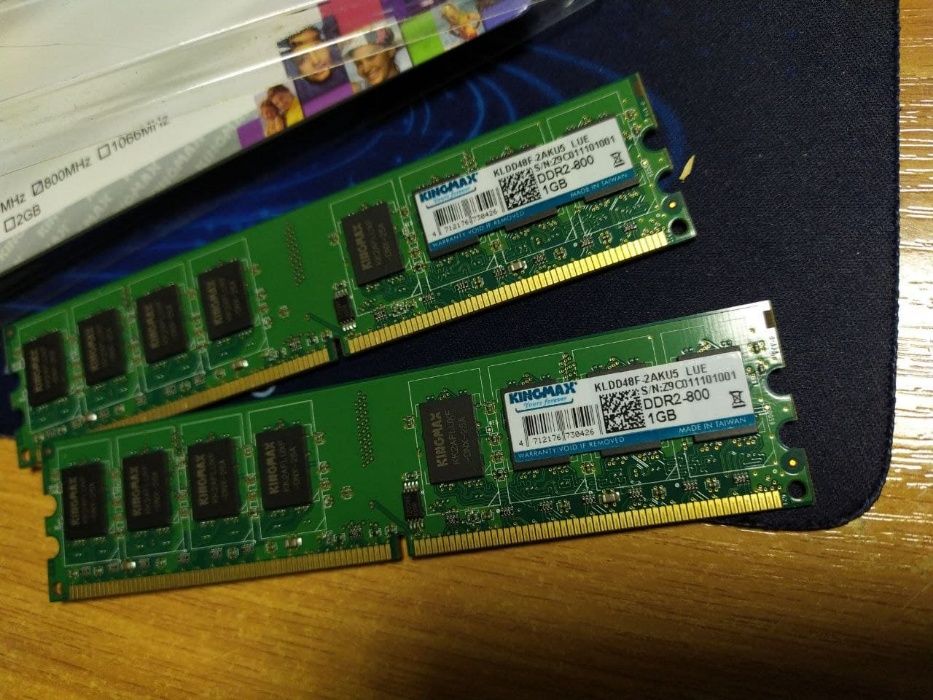 DIMM DDR2 PC2-6400 800MHz 1Gb х2 шт 1024Mb (Kingmax KLDD48F-2AKU5)