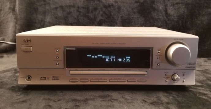 Amplituner JVC vintage