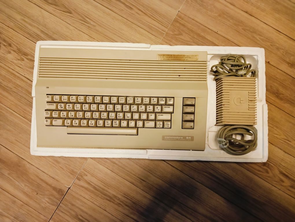 Commodore C 64 retro granie