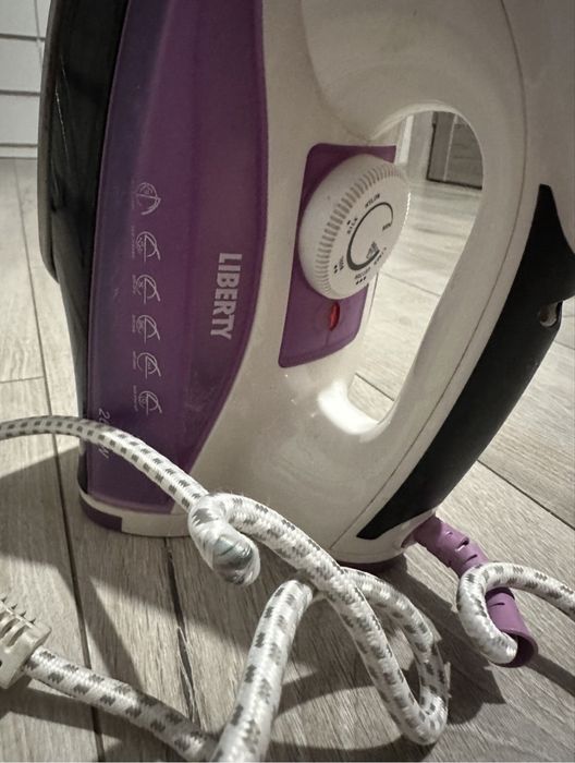 Праска Утюг Liberty S-2625