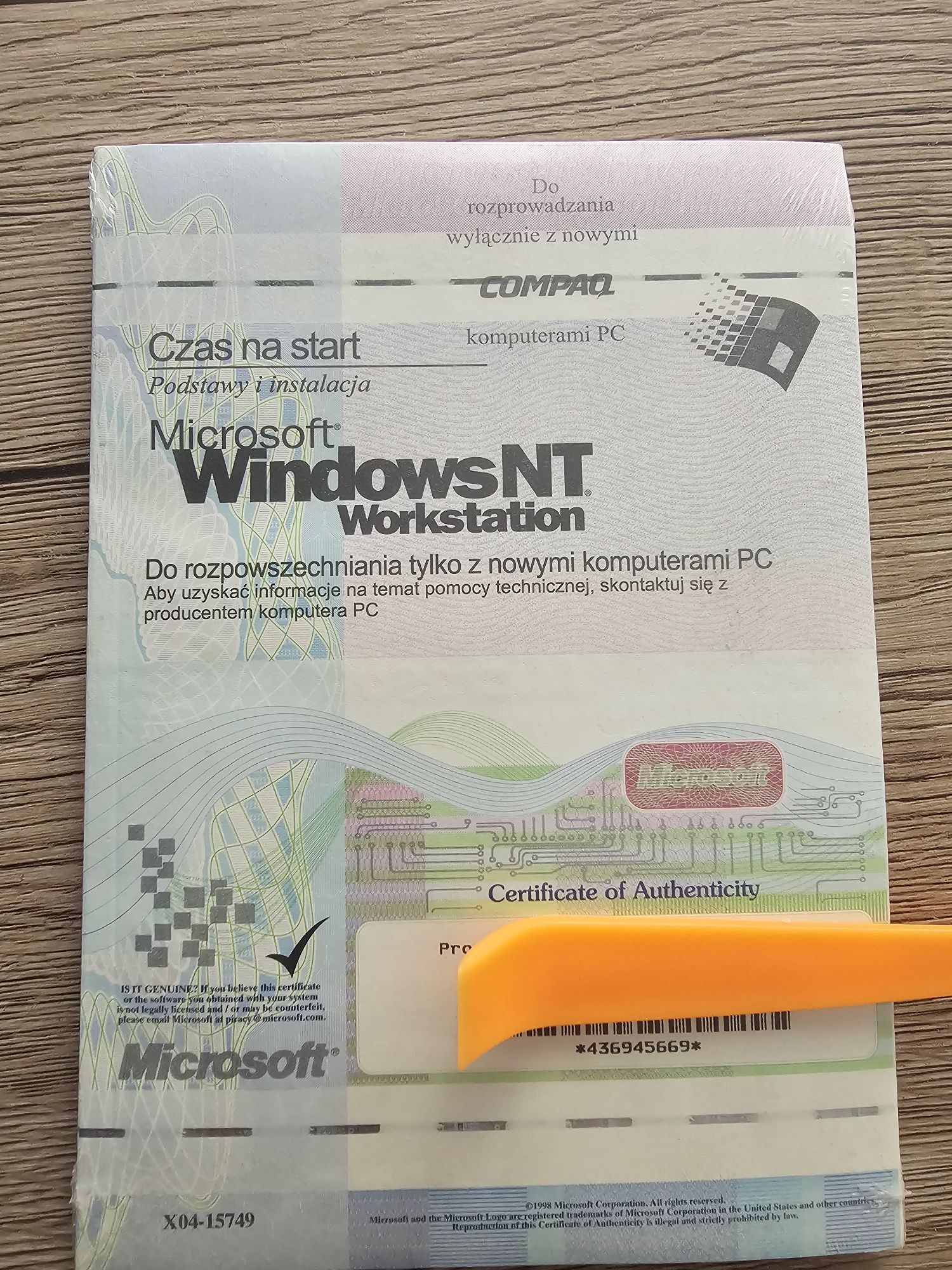 Windows NT Workstation Zafoliowany