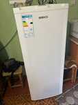 Морозильна камера Beko FSA21300