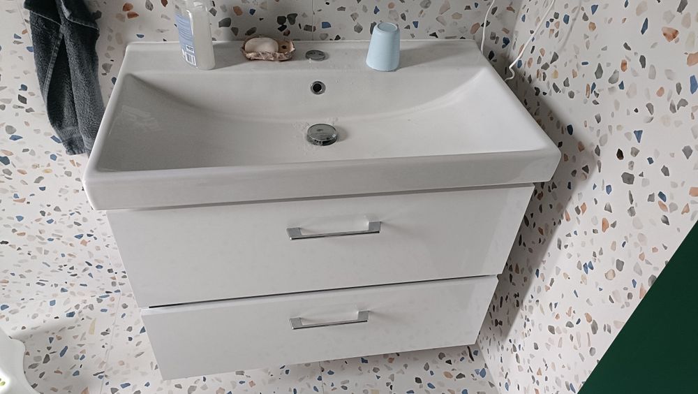 Szafka łazienkowa z umywalką 80x46