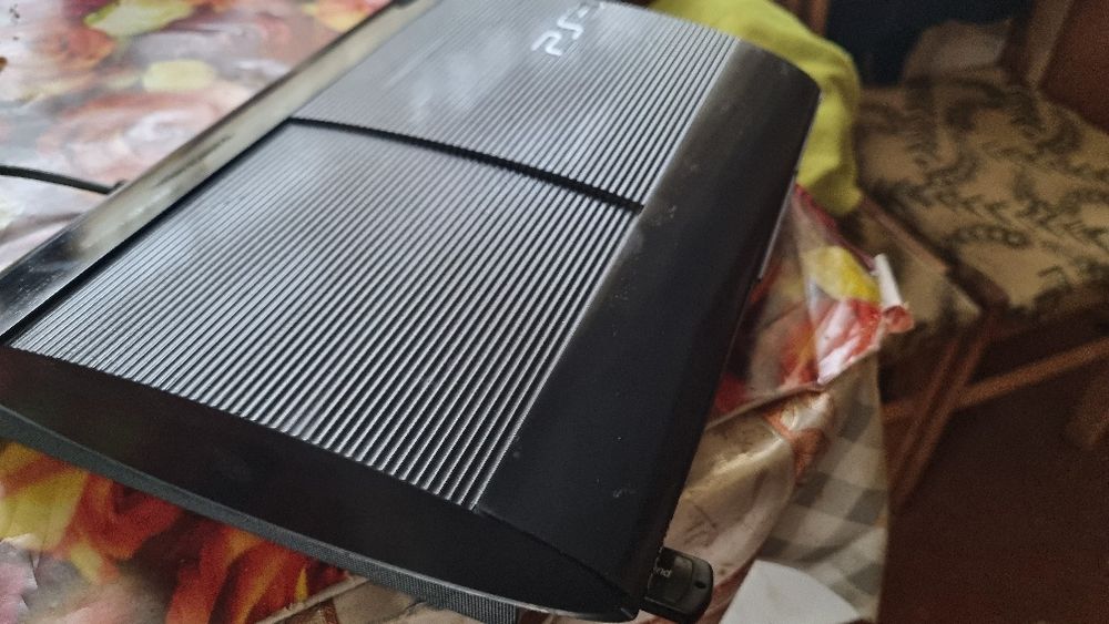 Продам ps 3 с диском гта