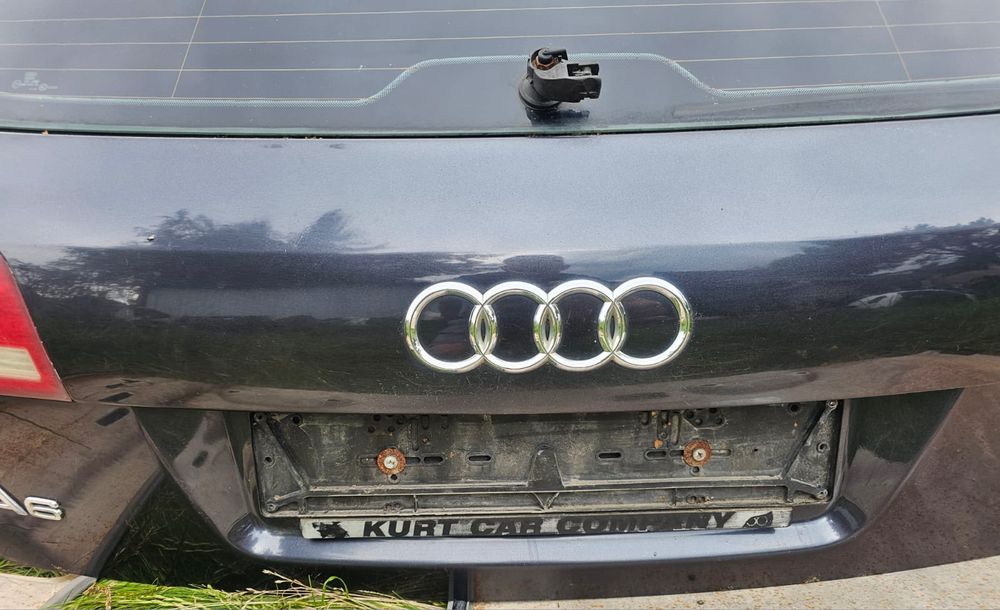 Klapa bagażnika tył tylna Audi A6 C6 Kombi Avant LZ7Q Led