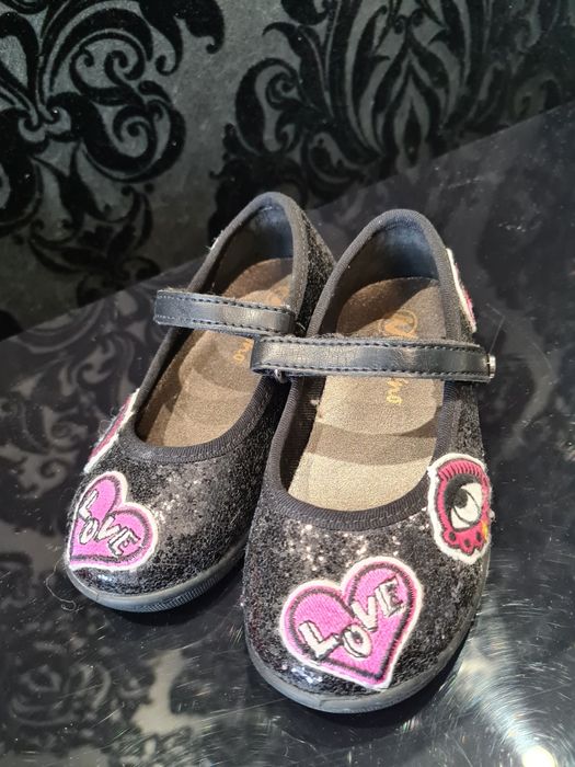 ZESTAW 4 pary buty dla dziewczynki rozmiar 24 długość stopy 16 cm