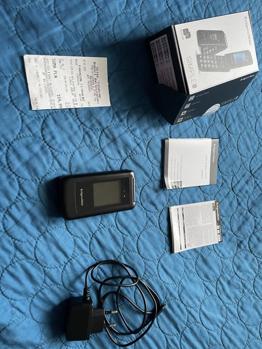 Telefon z klapka*telefon z dużymi klawiszami