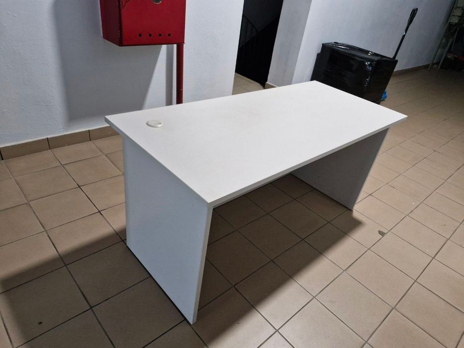 Biurko do domu albo do biura, od stolarza, złamana biel