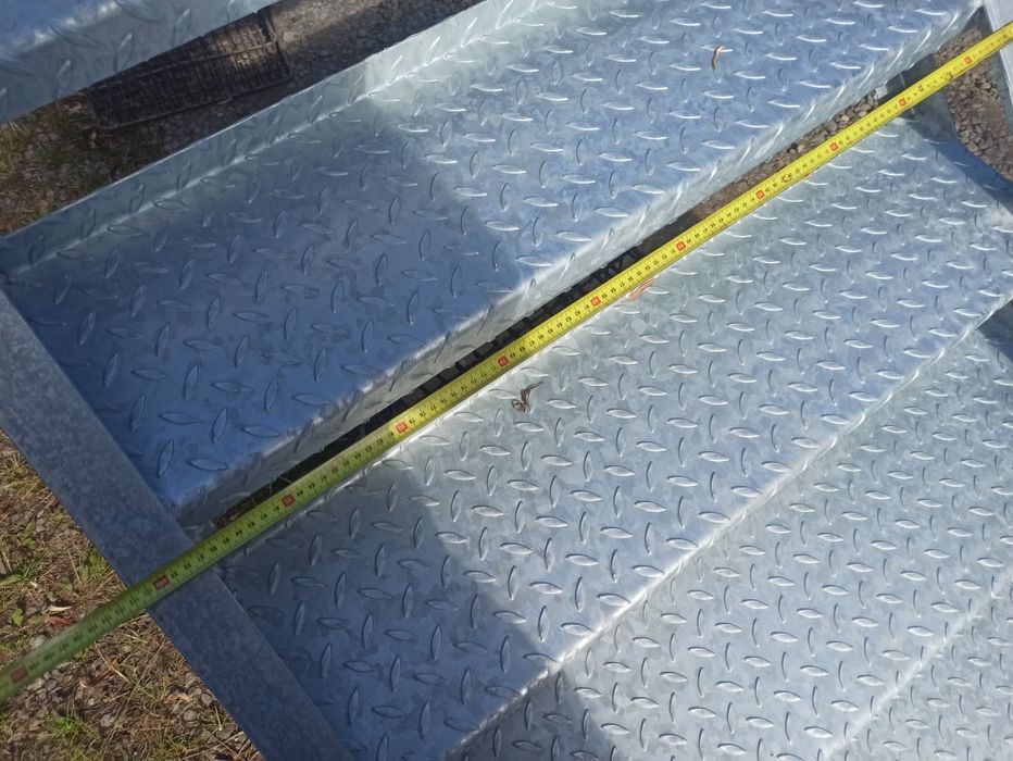 Schody metalowe ocynkowane