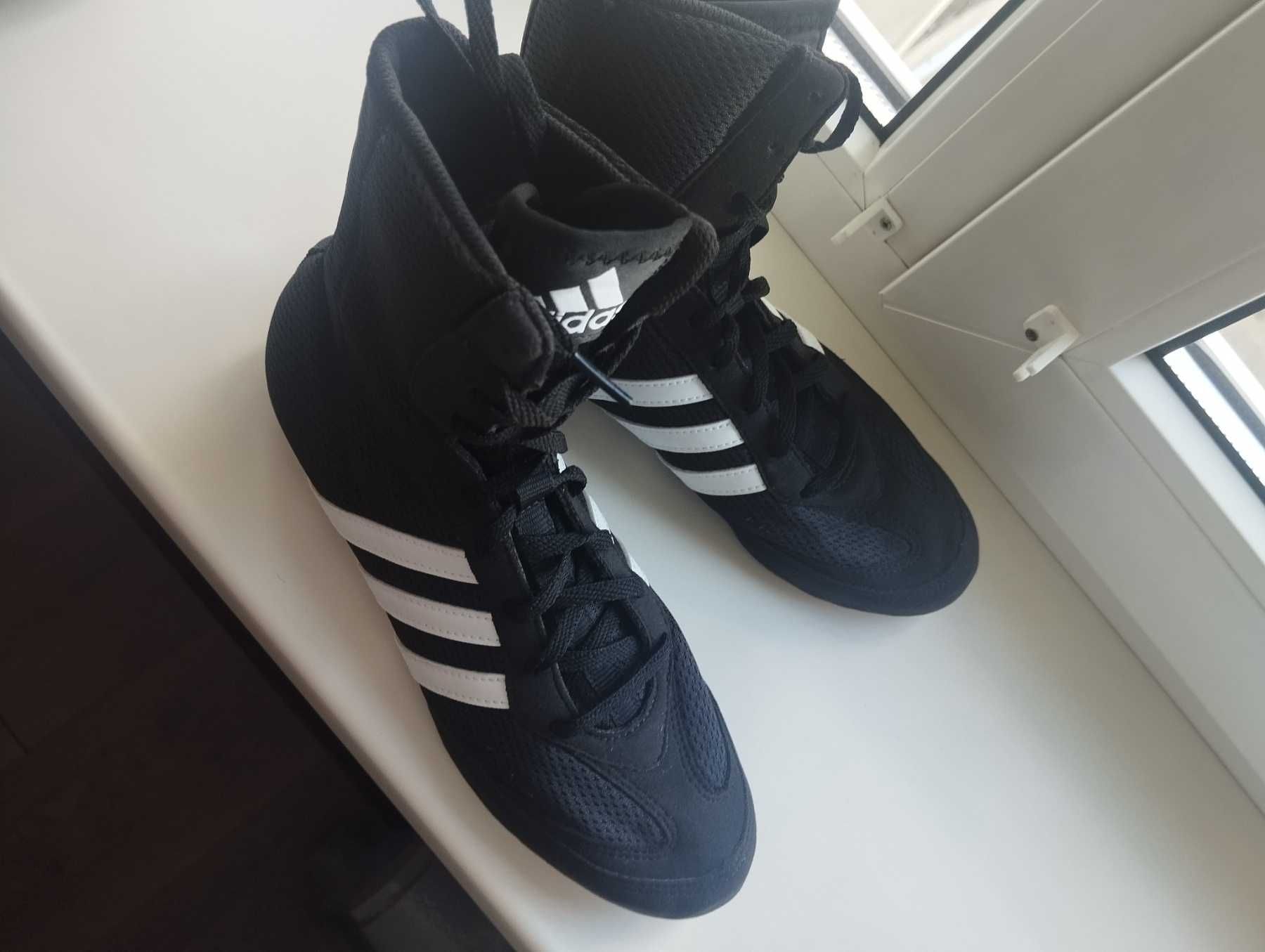 Боксерки Adidas Box Hog