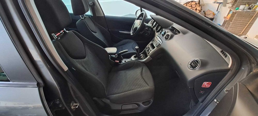 Peugeot 308 SW 1.6 HDi | 128000Km | 6 lugares | Nacional