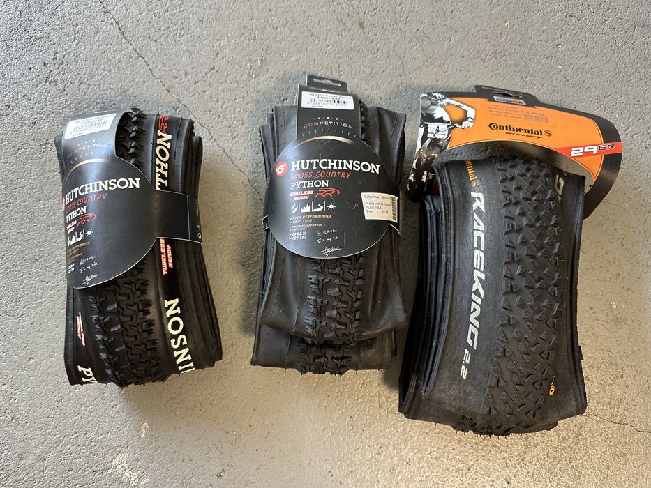 Continental Race King/ Hutchinson Python 29”