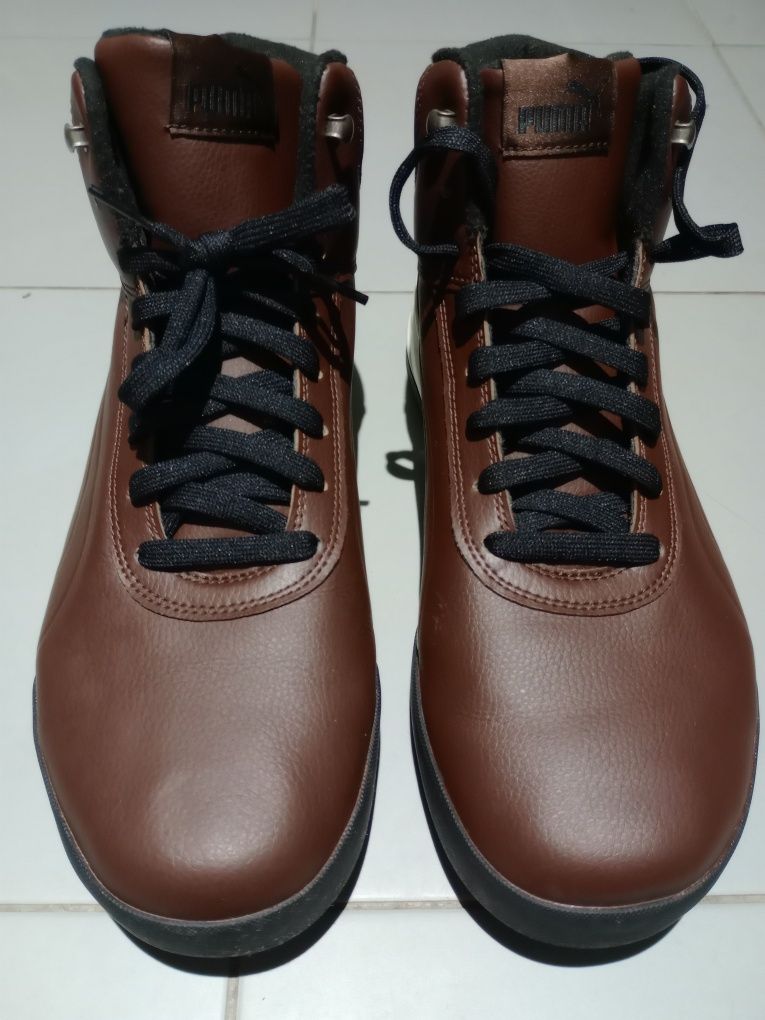 Botas Puma N°45 novos