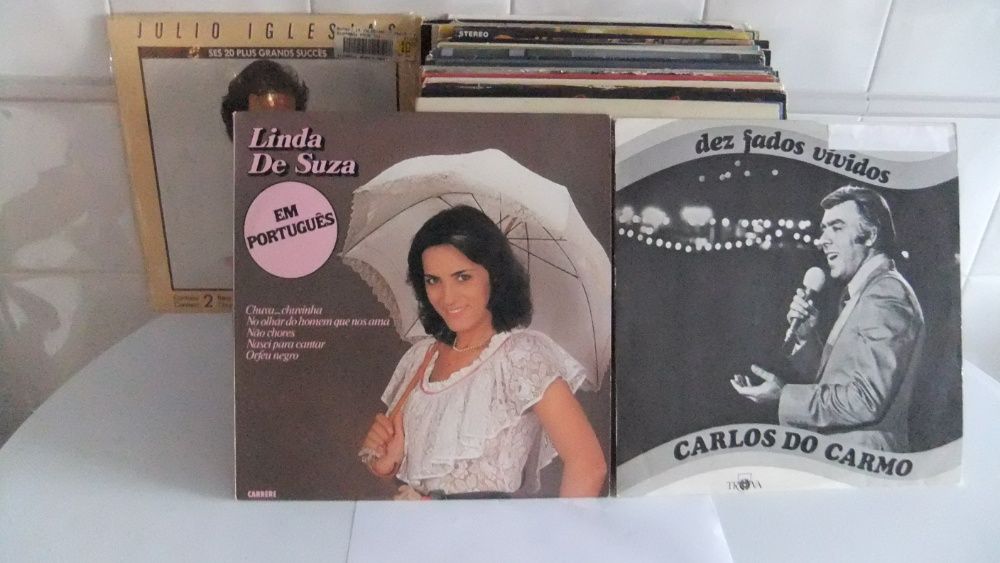 43 discos vinil LP's de vários artistas, bandas e orquestras conforme