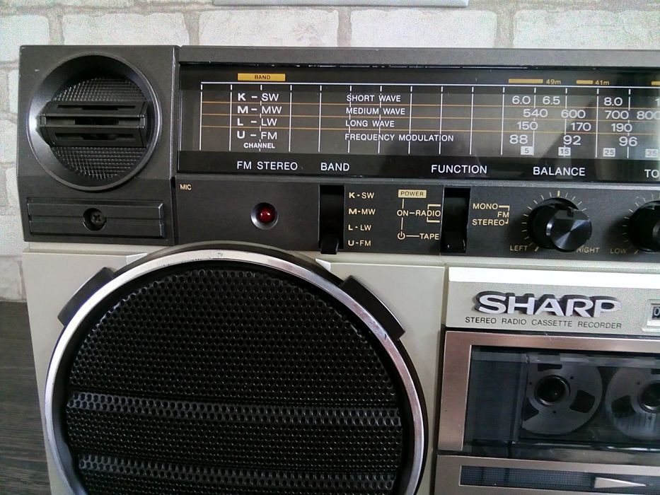 SHARP GF-6565 Stereo Radio Cassette Recorder